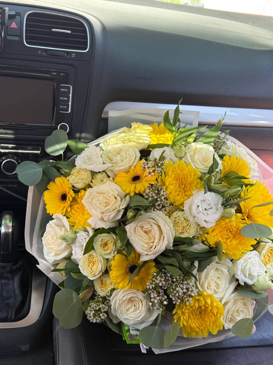 Bouquet No. 13 | Golden Morning