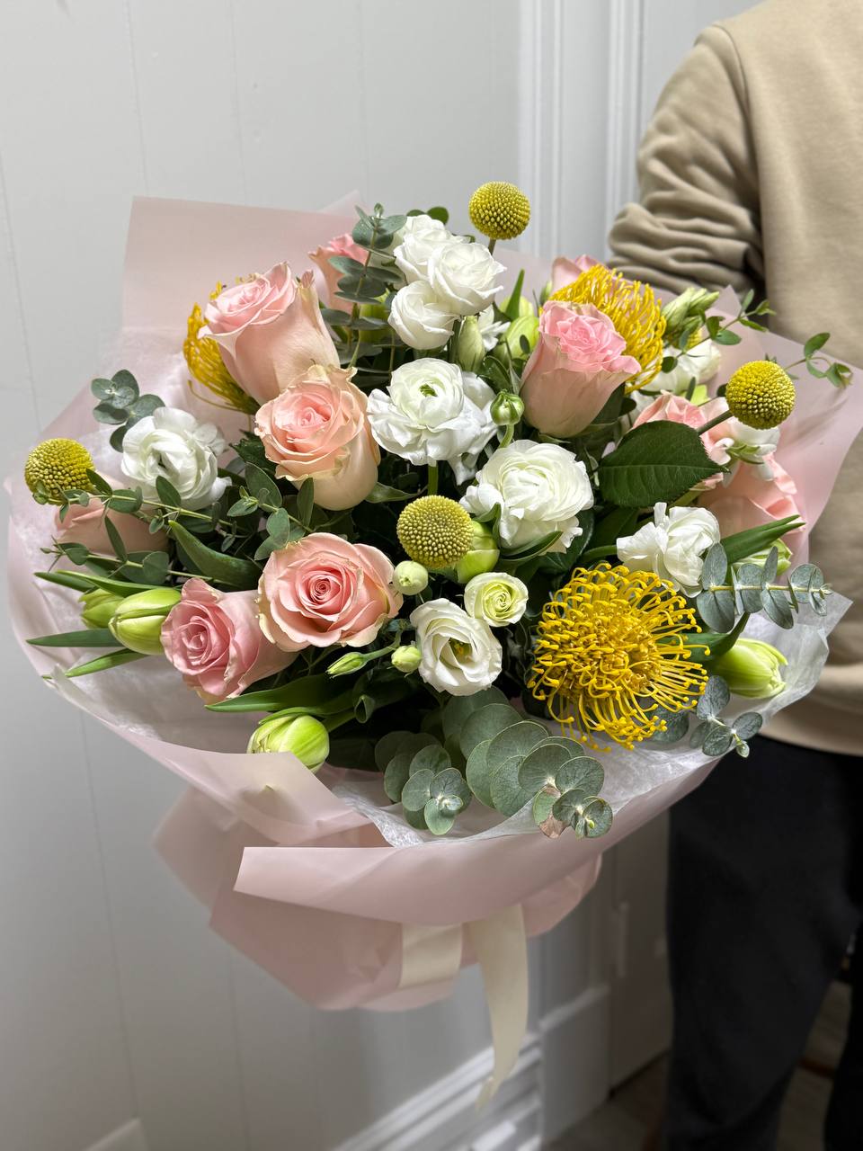 Bouquet No. 18 | Champagne Bloom