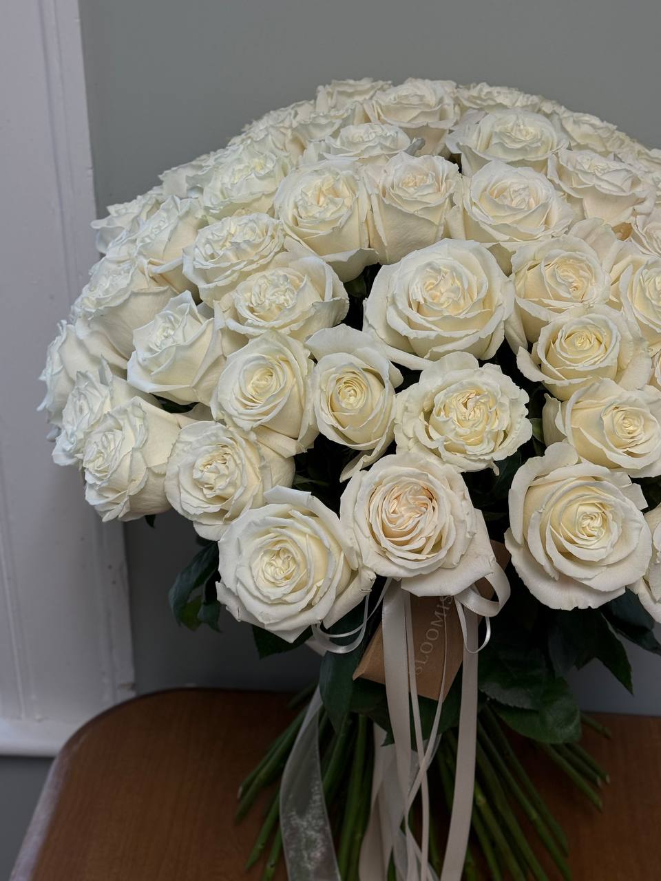 Bouquet No. 8 | 100 White Garden Roses