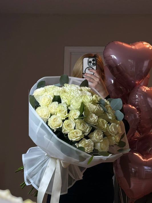 Bouquet No. 11 | White Elegance