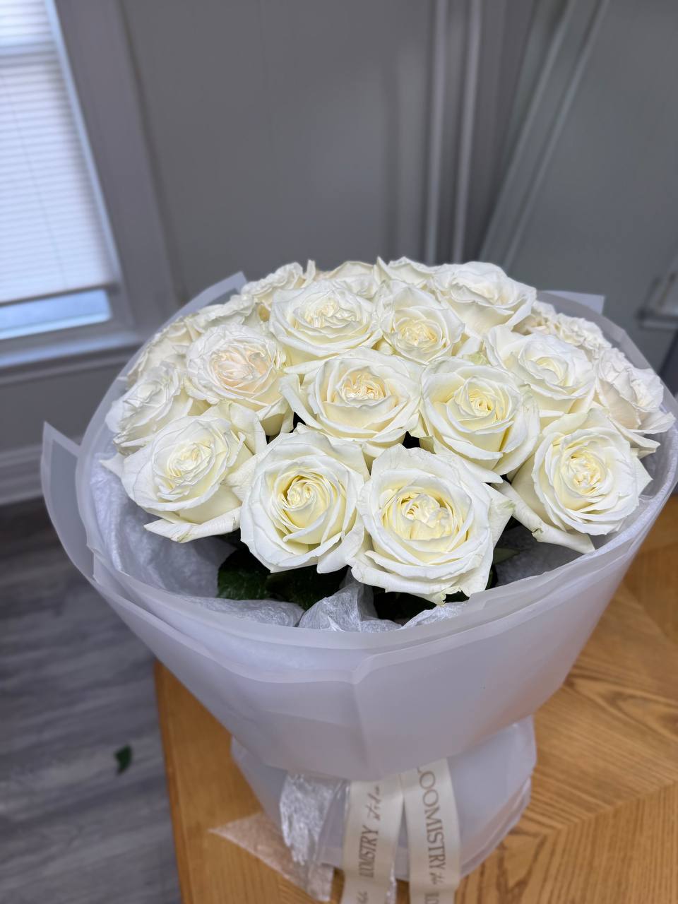 Bouquet No. 7 | White Garden Roses