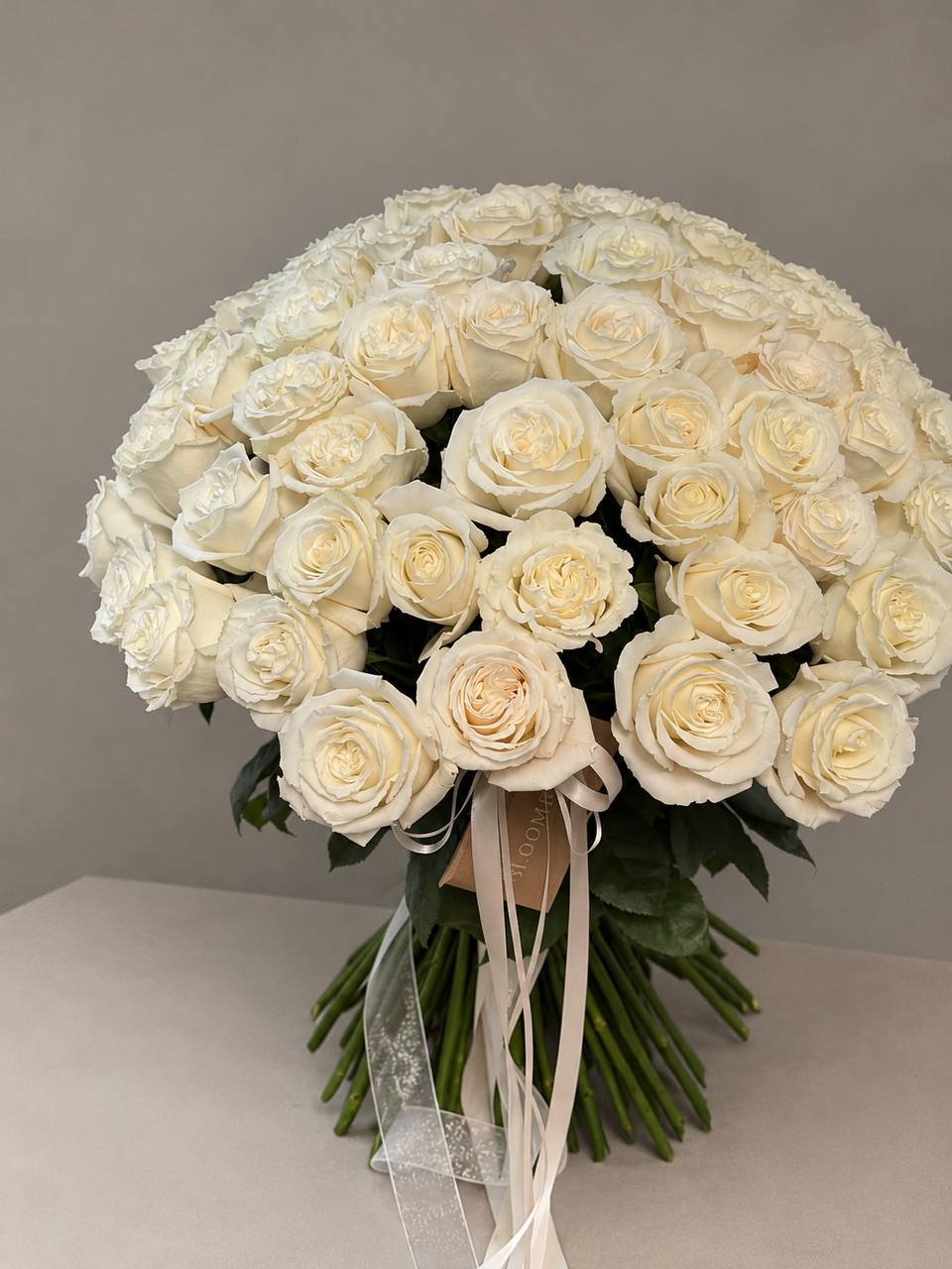 Bouquet No. 8 | 100 White Garden Roses